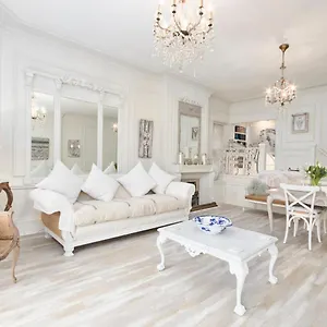 The Stunning French Boudoir Of , Harrogate United Kingdom